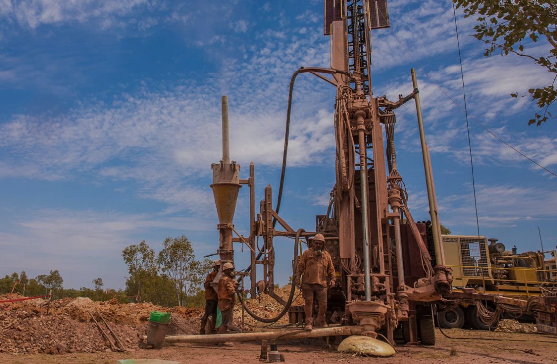 Emmerson Resources reports “bonanza” gold hit from first hole at Mauretania
