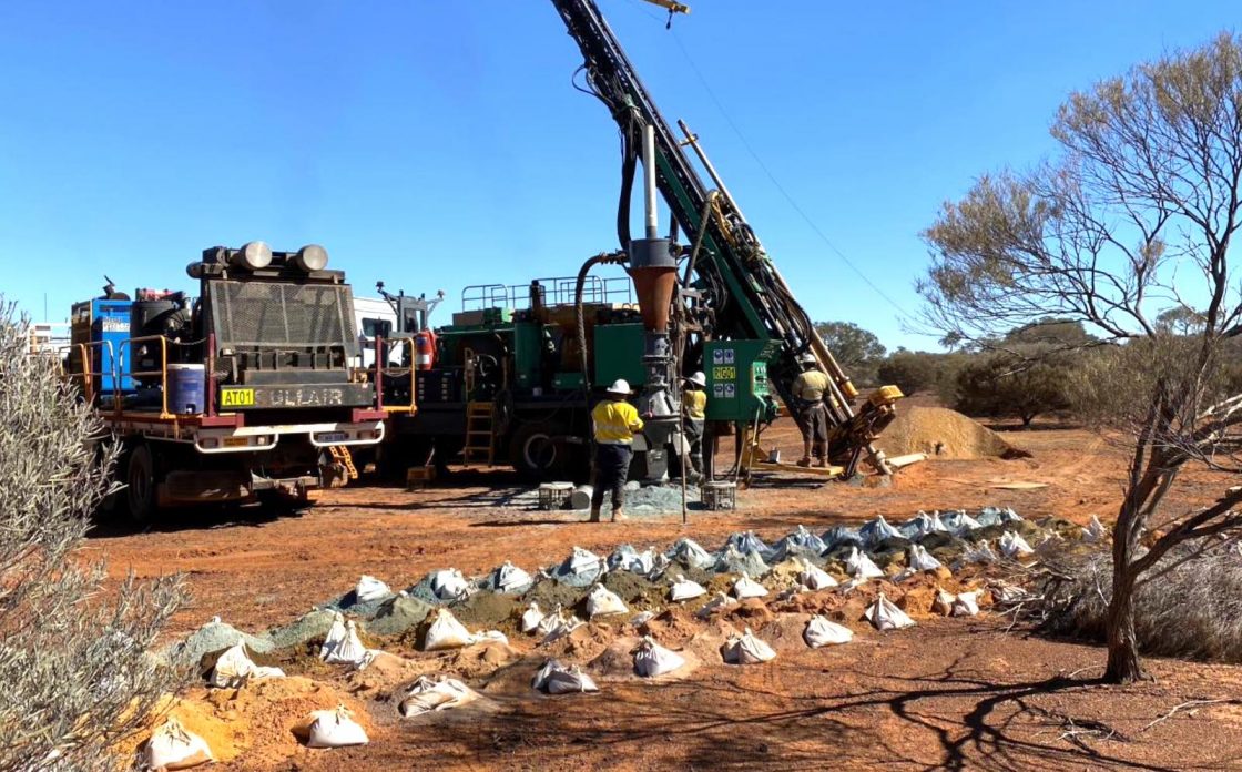 Rare earths discovered over 25km at Mount Ridley Project