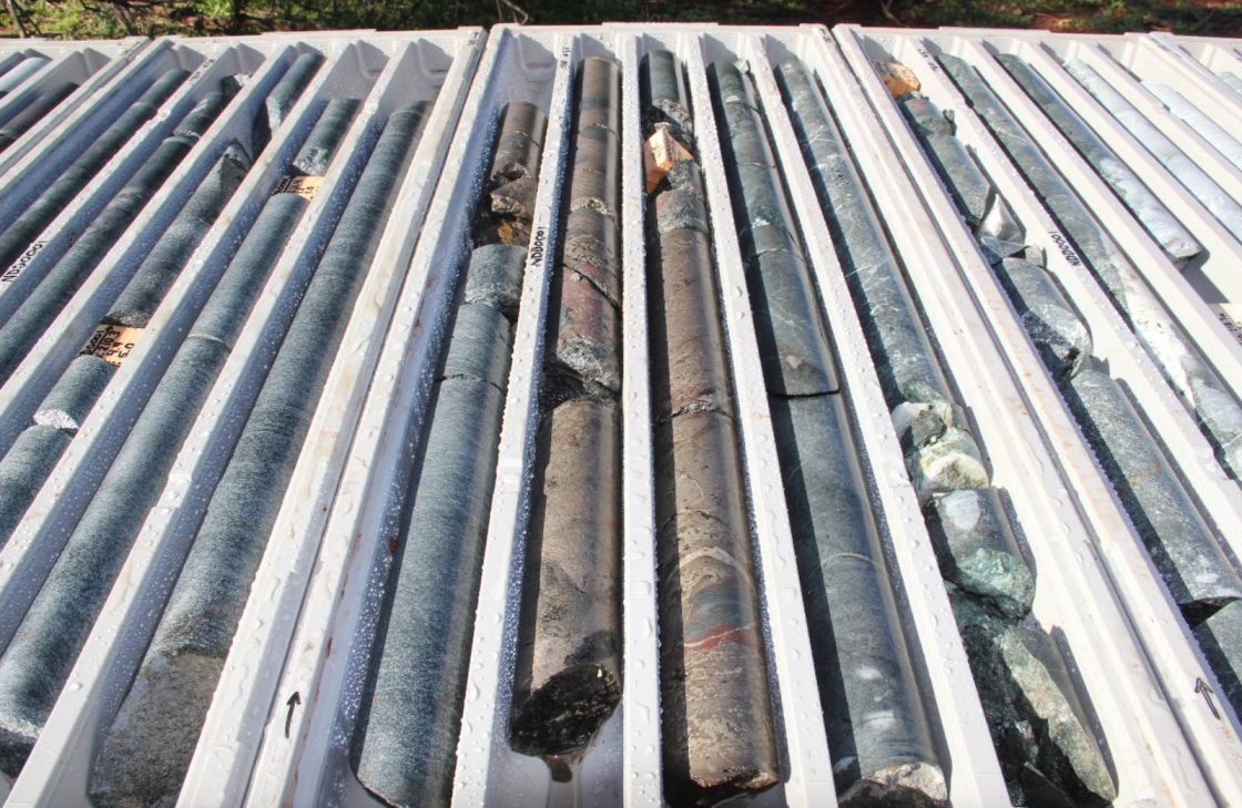 Aldoro intersects massive nickel-copper sulphides from first hole at Narndee
