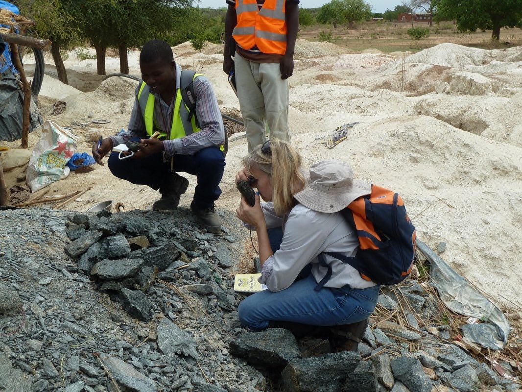 Mako reports best-ever gold grades in shallow oxide at Tchaga