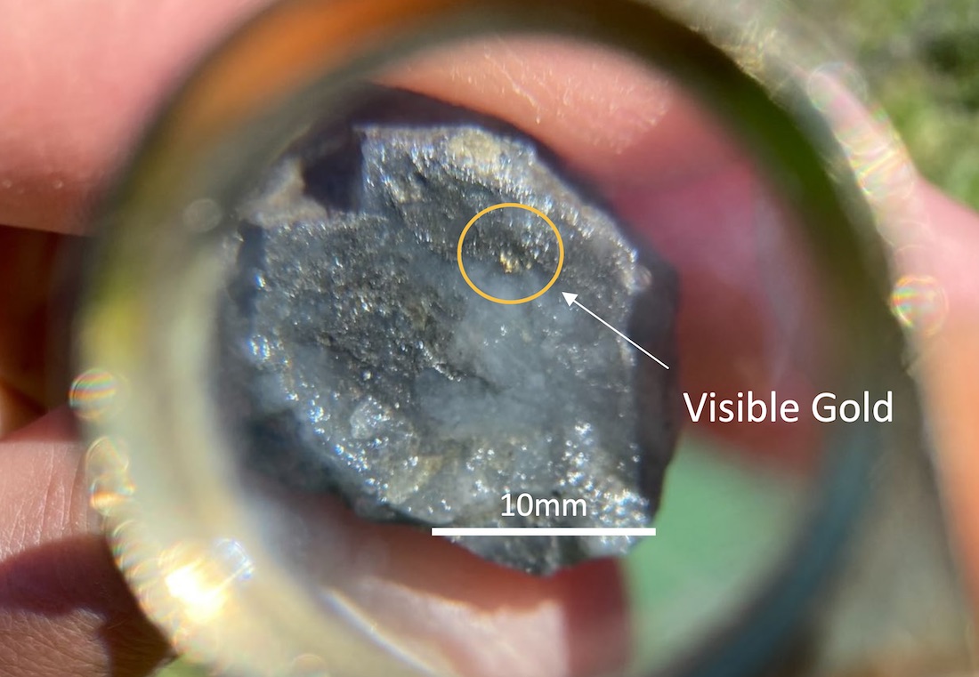 Legacy Minerals gets ASX debut off to a bang with visible gold at Harden