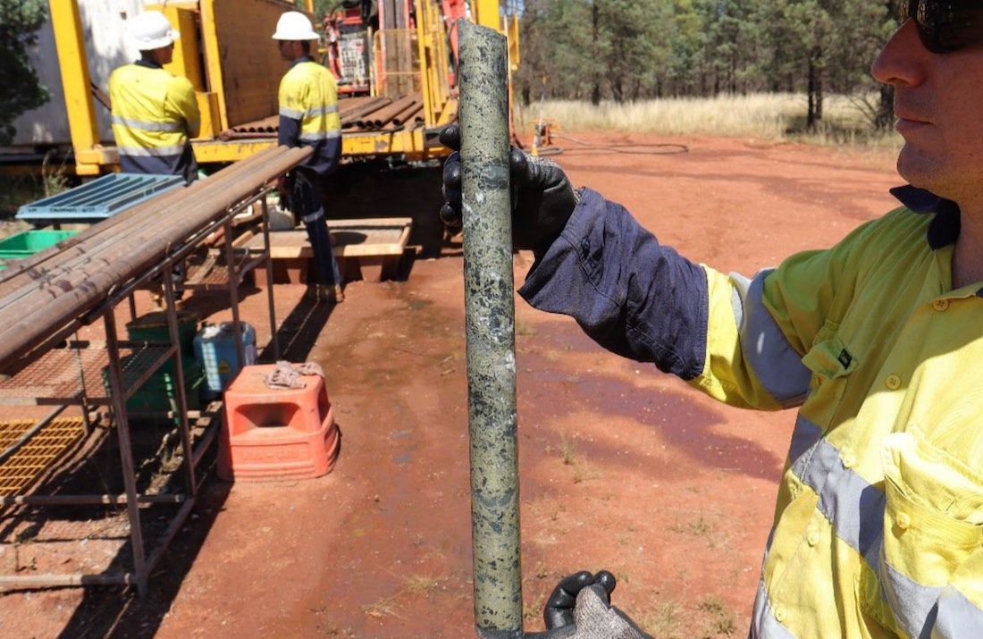 Helix Resources intersects visible copper sulphides at Canbelego Main Zone