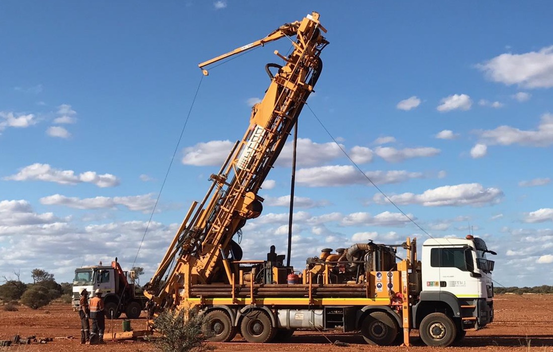 Lodestar identifies large target on granite contact at Ned’s Creek