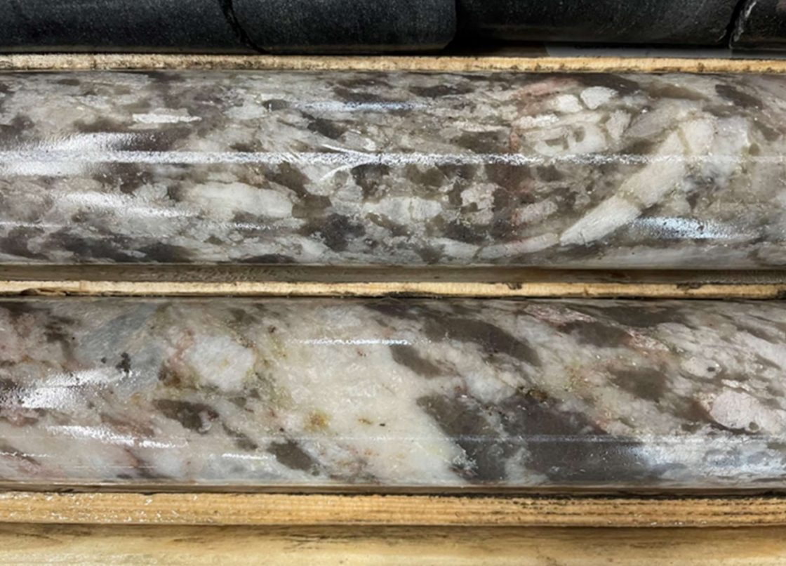 Critical Resources finds step-out success at Mavis Lake with ‘thick’ spodumene hits