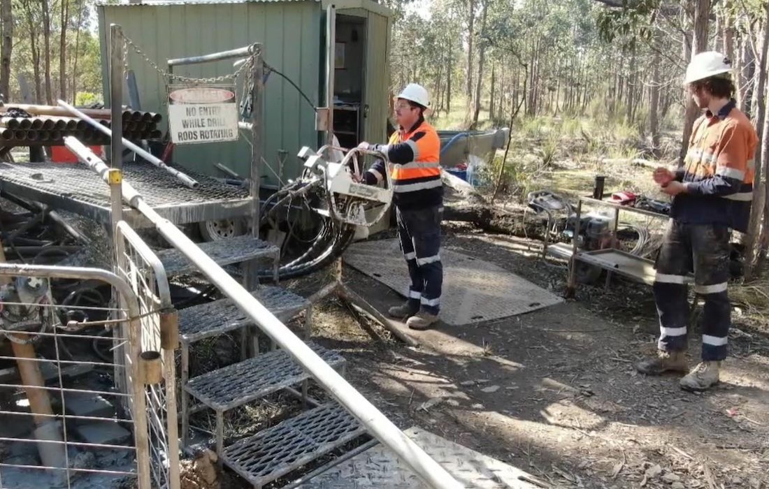 Southern Cross Gold recruits second drill rig to expand capacity at at Sunday Creek