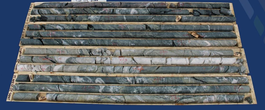 Labyrinth has ‘outstanding start’ to surface drilling program at flagship gold project, Canada