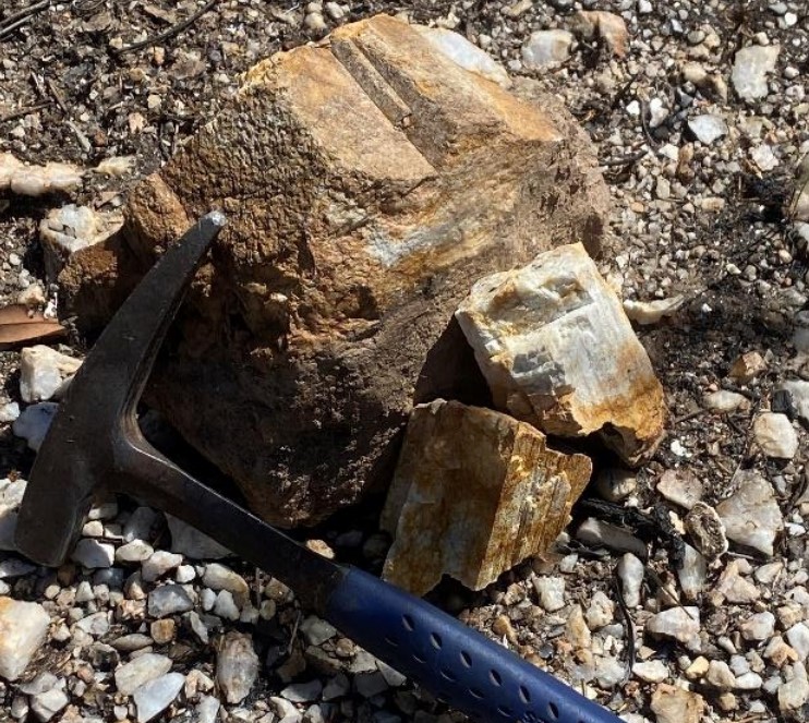 Ragusa finds single crystal the ‘size of a bowling ball’ at NT Lithium Project