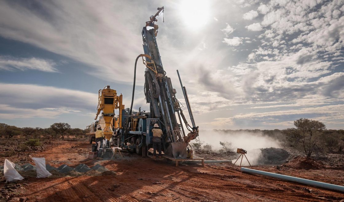 Gateway Mining sells Strickland Metals shareholding for $840,000 to fund exploration at Montague Project, WA