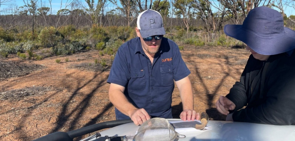 Cavalier Resources rallies the troops in search of LCT pegmatites at Ella’s Rock