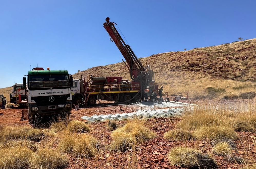Black Cat Syndicate stretches Paulsens drilling program