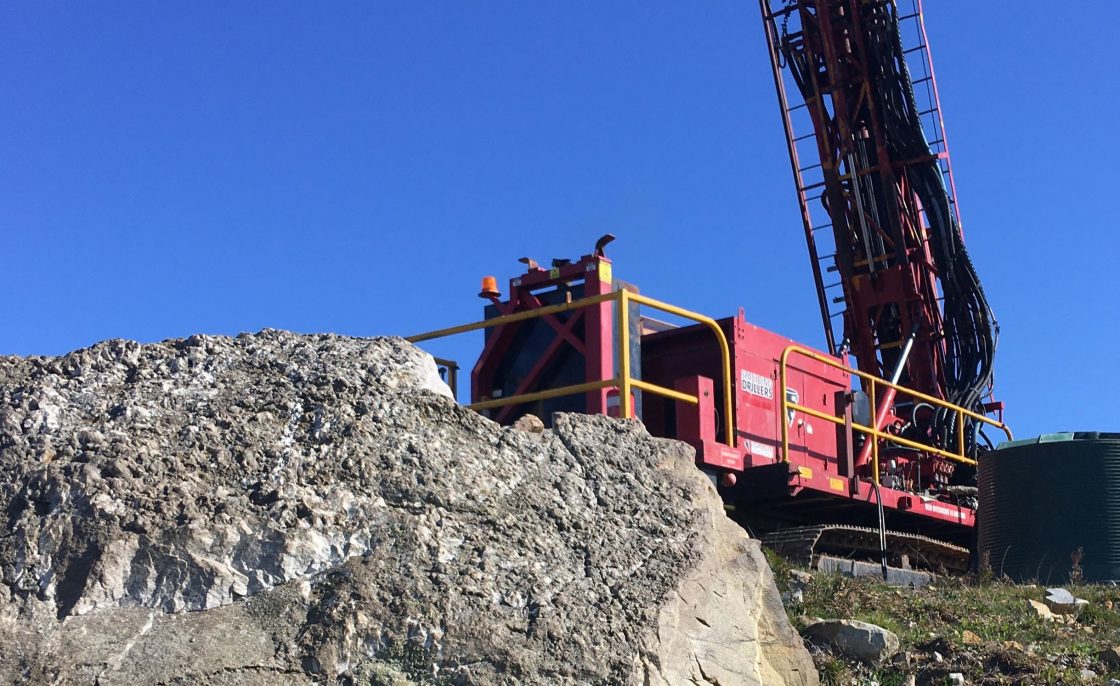 Flynn Gold expedites Lake Johnston fieldwork, WA