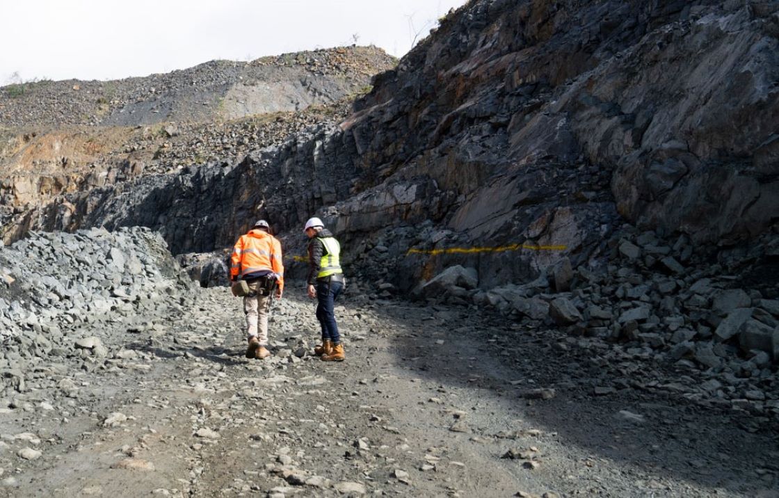 Greenstone floats potential early stage Phillips Find mining