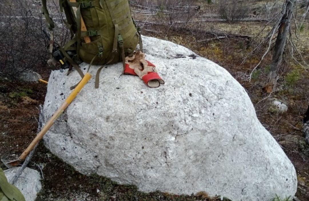 Pinnacle probes pegmatite potential in Canadian project