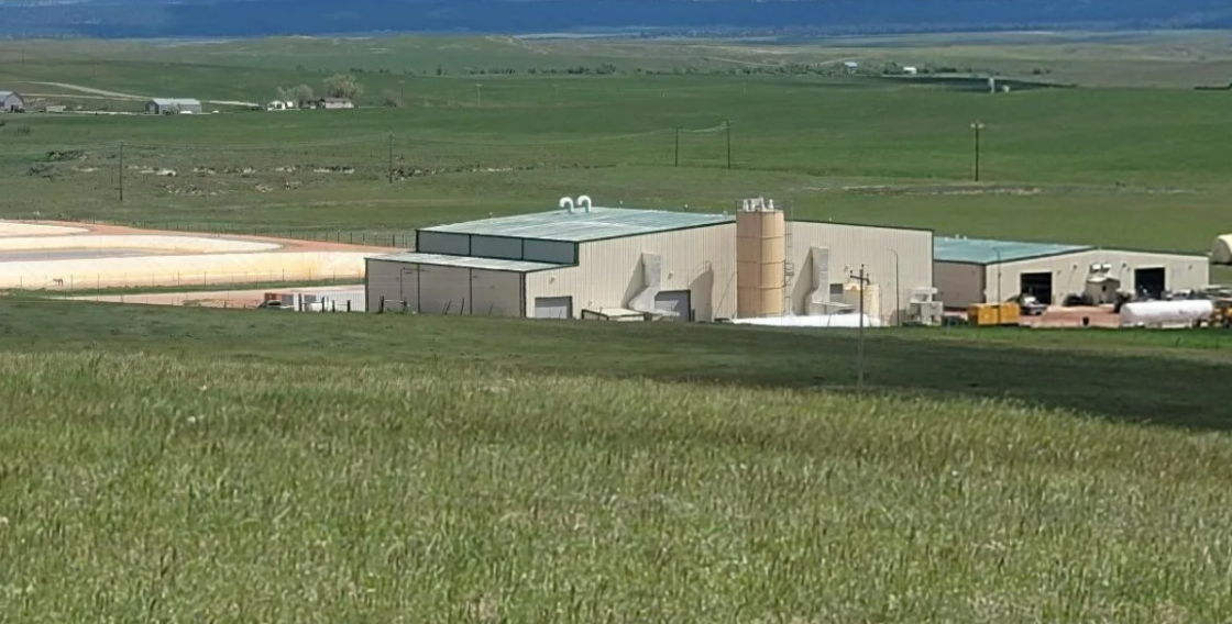 Peninsula pens sales agreement for yellowcake