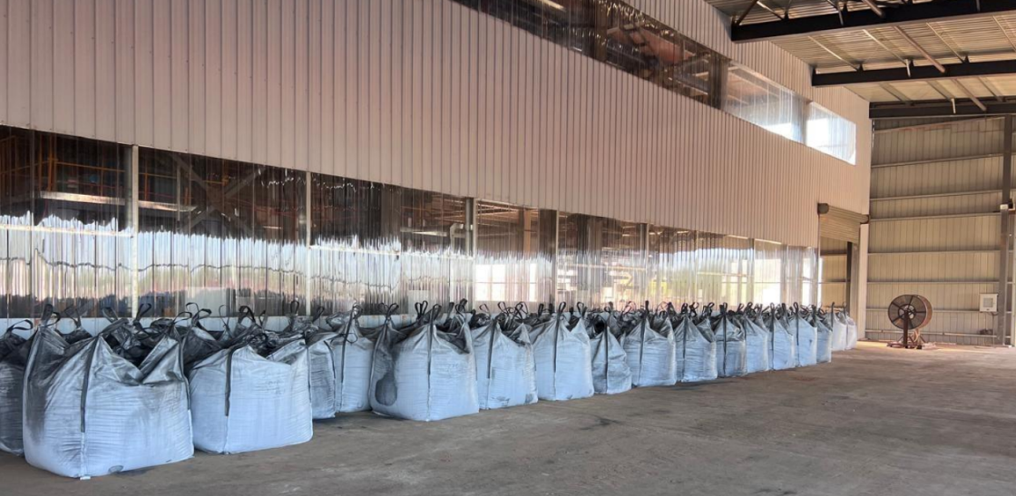 Walkabout ships Lindi Jumbo’s first graphite concentrate