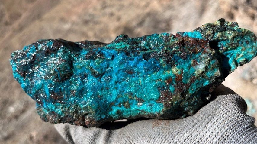 Cinto Project surface grab sample Solis Minerals