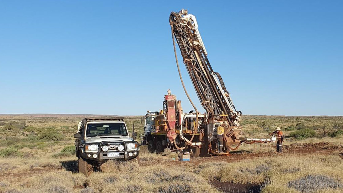 Black Canyon to drill at Wandanya after 58.5% manganese assay