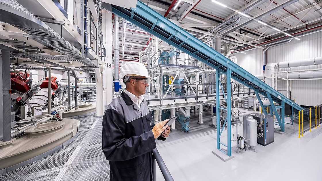 Mercedes-Benz closes ‘battery material loop’ with Neometals