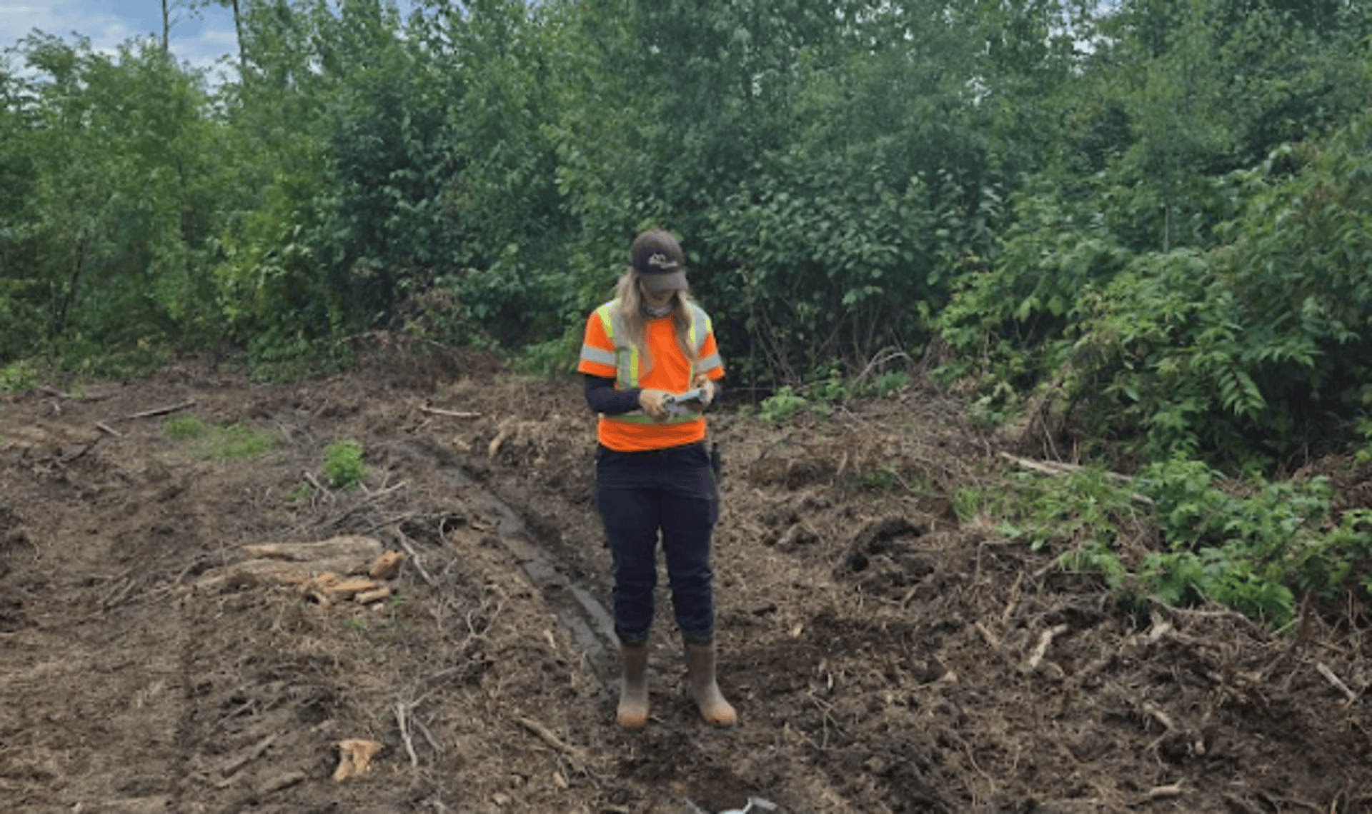 Olympio reports ‘bonanza’ gold intercept at Bousquet