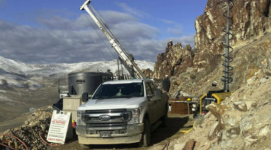 Giant targets copper-silver-gold at Majuba Hill