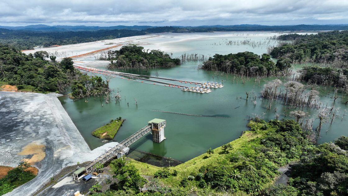 Cobre suspension costs First Quantum $4 billion