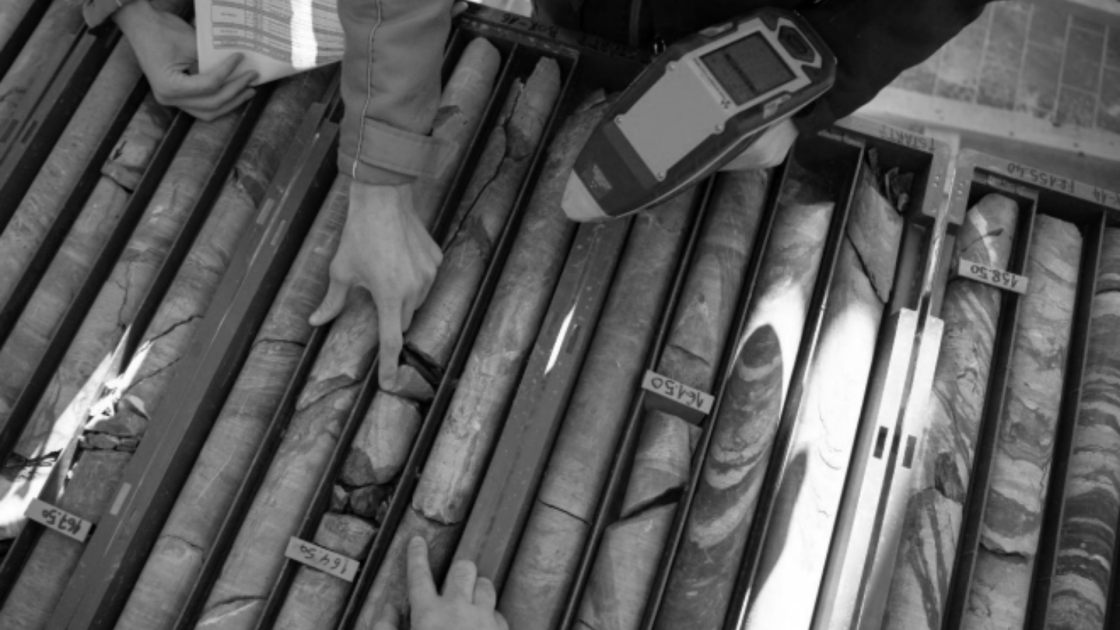Orange Minerals sells off majority stake in Calarie to Adavale