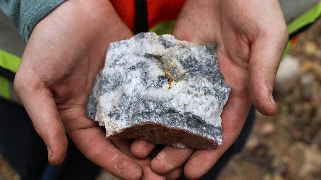 Thistle records 23% antimony in trench samples