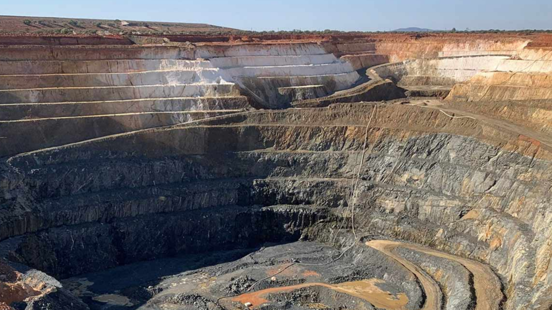 Catalina Resources Kirkalocka Gold Project in Murchison, Western Australia