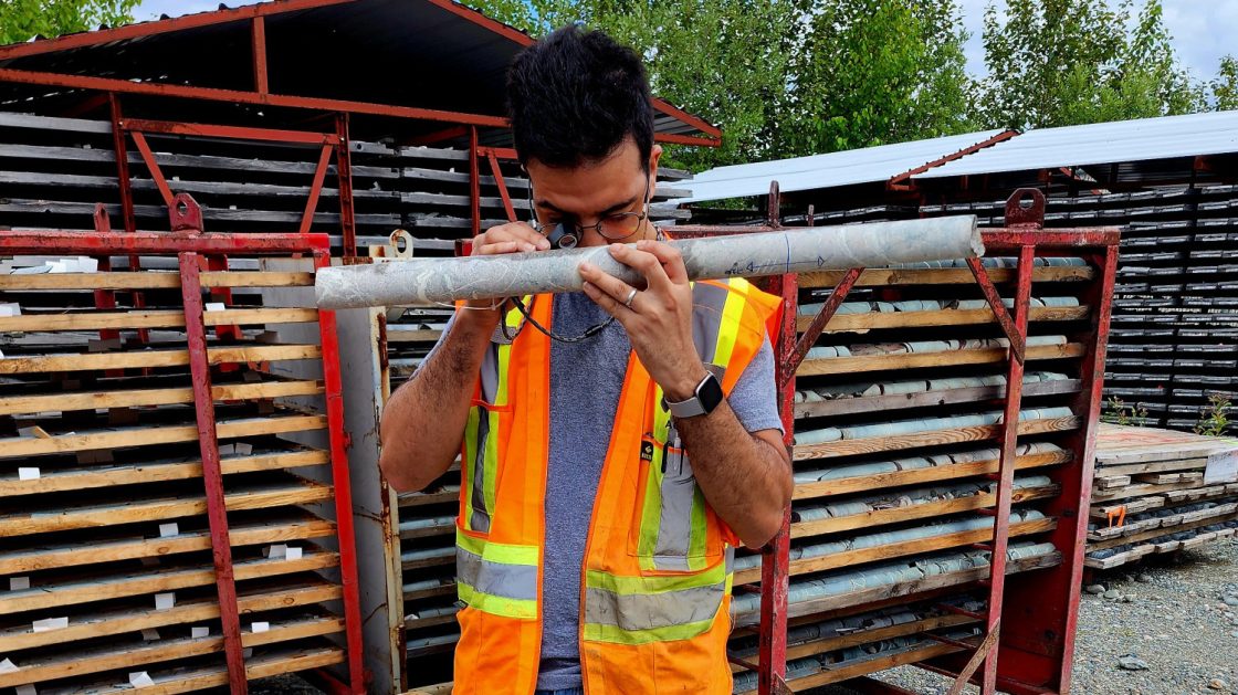 Image of worker at Duquesne West Quebec, Canada