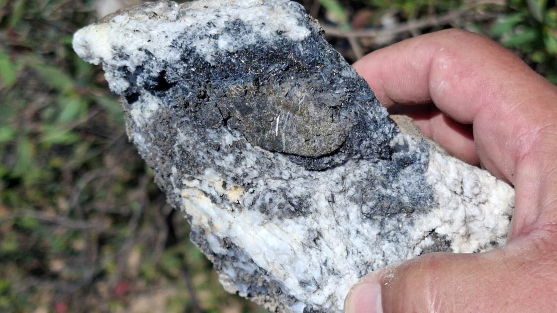 EVR secures ‘high-grade’ antimony ore for Tecomatlán campaign