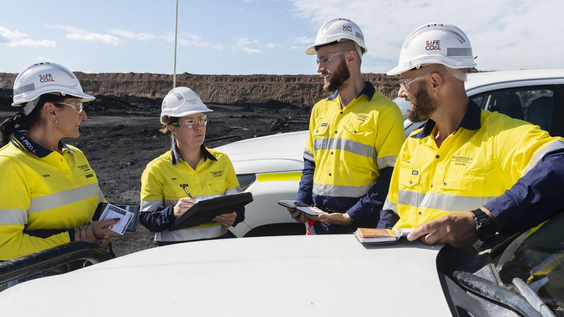 Glencore eyes Australian listing in coming months