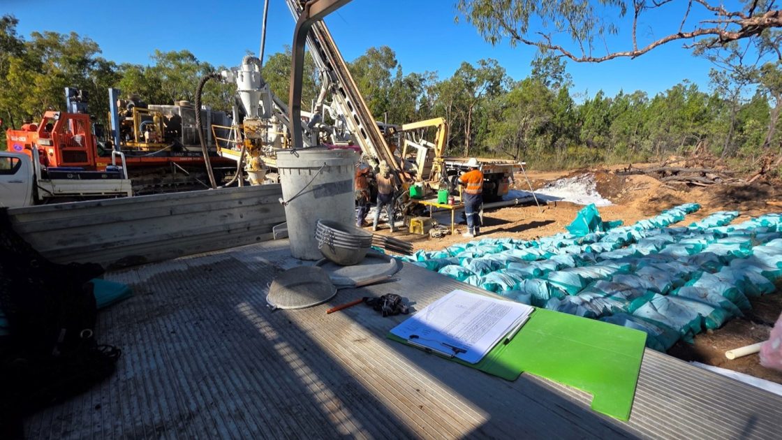 Iltani hits sulphides in Union Jack debut