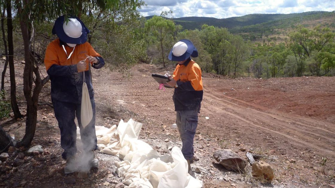 QMines grows Mount Mackenzie gold resource