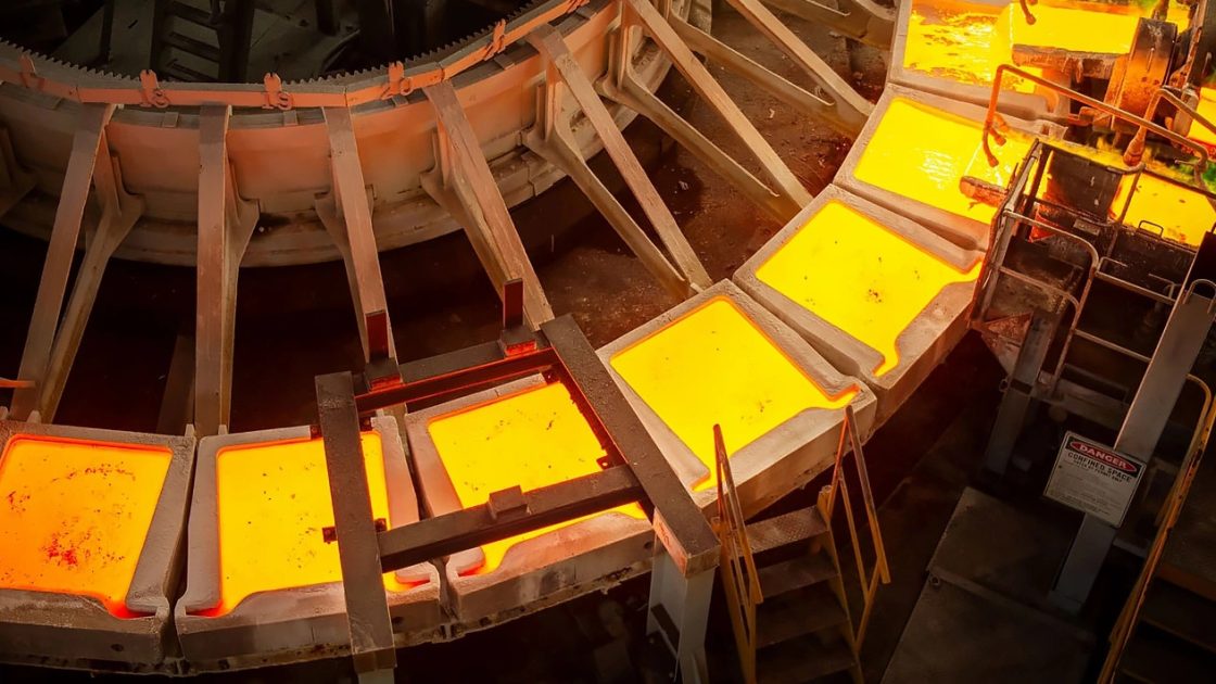 Copper price nears record as LME supply squeeze intensifies