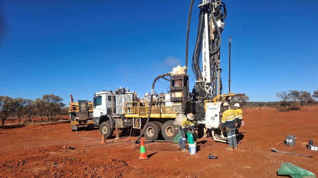 Image of rig at Laverton Gold Project in Western Australia
