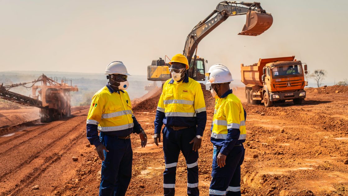 Guinea, Glencore discuss alumina investment