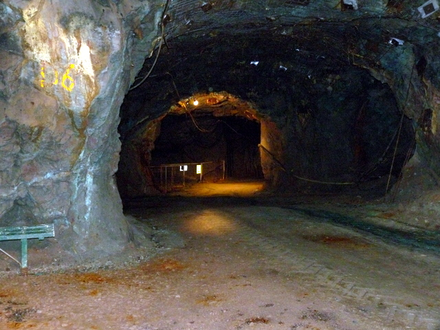 underground copper mining